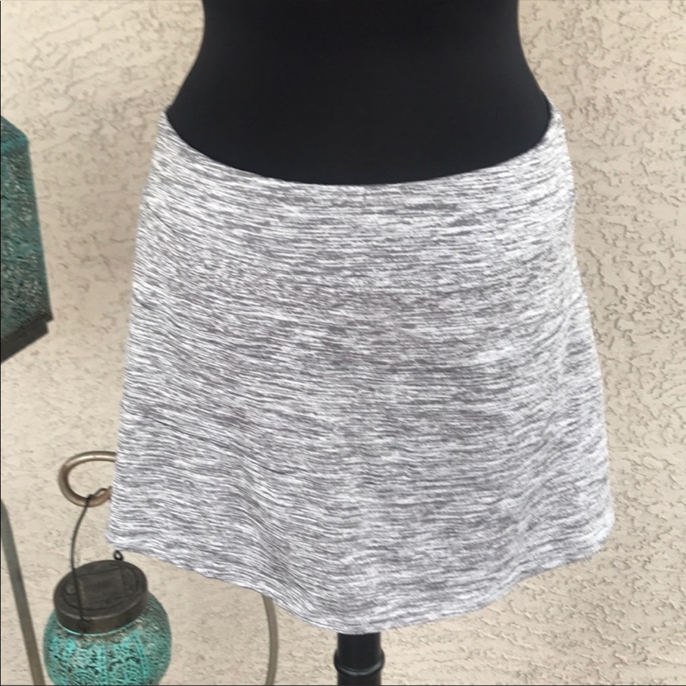 Fila Gray Galaxy Sport Skort Size Medium